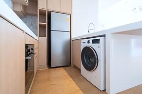 Sea View Chic Design 2BR Karon Condo 16C