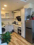 Holly Apartment - Truc Bach Lake