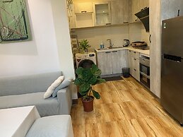 Holly Apartment - Truc Bach Lake