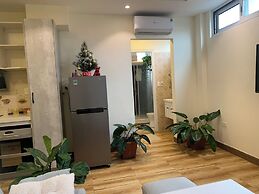 Holly Apartment - Truc Bach Lake