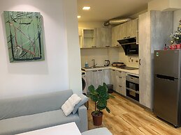 Holly Apartment - Truc Bach Lake
