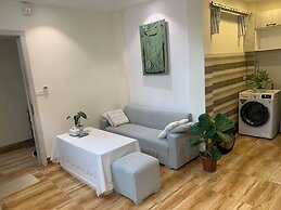 Holly Apartment - Truc Bach Lake