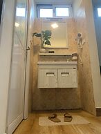 Holly Apartment - Truc Bach Lake