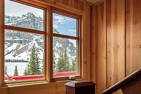 The Lodge at Bow Lake