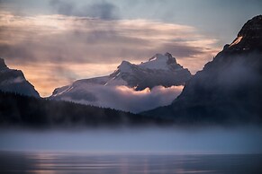 The Lodge at Bow Lake