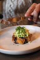 The Lodge at Bow Lake