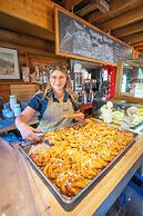The Lodge at Bow Lake