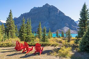 The Lodge at Bow Lake