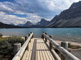 The Lodge at Bow Lake