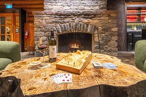 The Lodge at Bow Lake