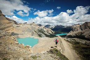 The Lodge at Bow Lake