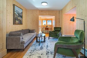 The Lodge at Bow Lake