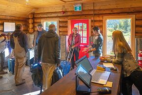 The Lodge at Bow Lake