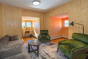 The Lodge at Bow Lake