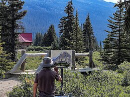 The Lodge at Bow Lake