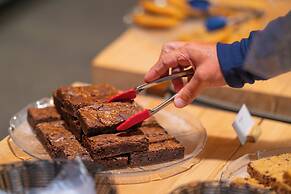 The Lodge at Bow Lake