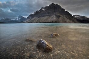 The Lodge at Bow Lake