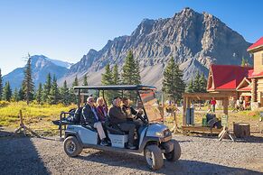 The Lodge at Bow Lake