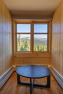 The Lodge at Bow Lake