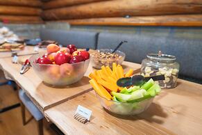 The Lodge at Bow Lake