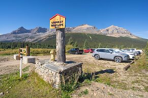 The Lodge at Bow Lake