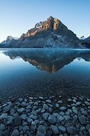 The Lodge at Bow Lake