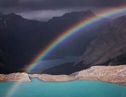 The Lodge at Bow Lake