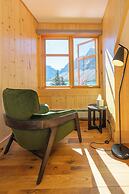 The Lodge at Bow Lake