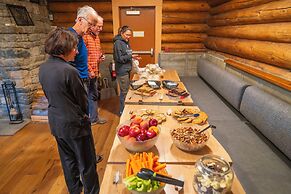 The Lodge at Bow Lake