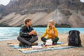 The Lodge at Bow Lake