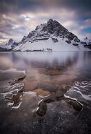 The Lodge at Bow Lake