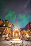The Lodge at Bow Lake