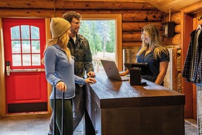 The Lodge at Bow Lake