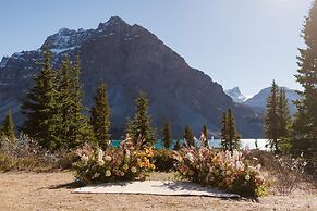 The Lodge at Bow Lake