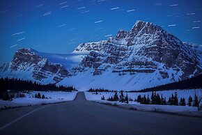 The Lodge at Bow Lake