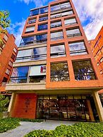 Bright Studio with Balcony 615