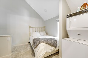 Ellicottville Townhome Near Holiday Valley Resort!