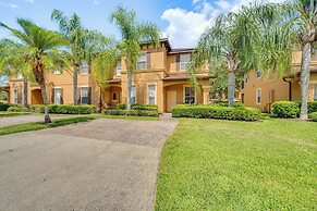 Davenport Retreat w/ Resort Perks, 9 Mi to Disney!