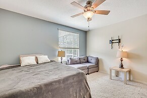 Riverview Home w/ Screened Pool ~ 1 Mi to Marina!