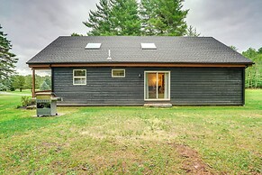 Stylish Catskills Retreat: Year-round Adventure!