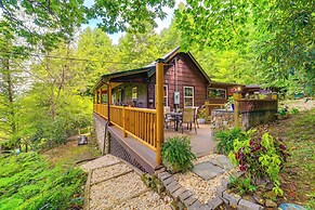 Dreamy Damascus Cabin ~ 1 Mi to Appalachian Trail