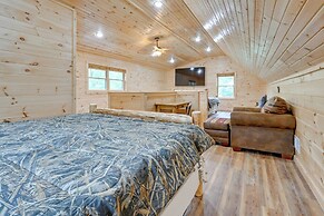 Adams Cabin w/ Game Room & Fire Pit