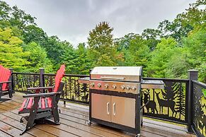 Adams Cabin w/ Game Room & Fire Pit
