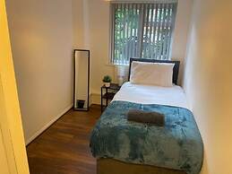 Melville Road Apartment - Birmingham City Centre