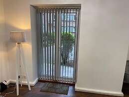 Melville Road Apartment - Birmingham City Centre