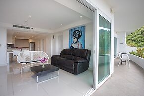 Kata Ocean View 2BR Apartment O910