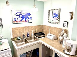 Sandy Feet Retreat - At Symphony Beach Club