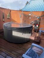 Oceanview Cabin 28 w Jacuzzi Terrific Views