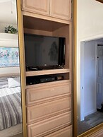 Oceanview Cabin 28 w Jacuzzi Terrific Views