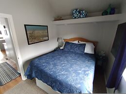 Oceanfront Cabin 6 w Jacuzzi Awe-inspiring View